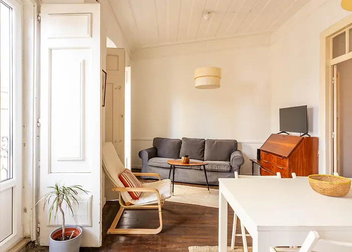 דירה Alfama Typical 2 Bedroom