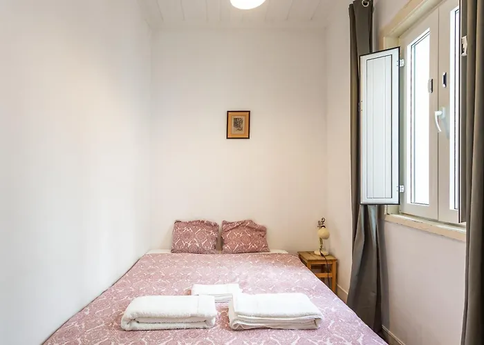 דירה Alfama Typical 2 Bedroom ליסבון