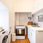 Apartment Alfama Typical 2 Bedroom Lisbon